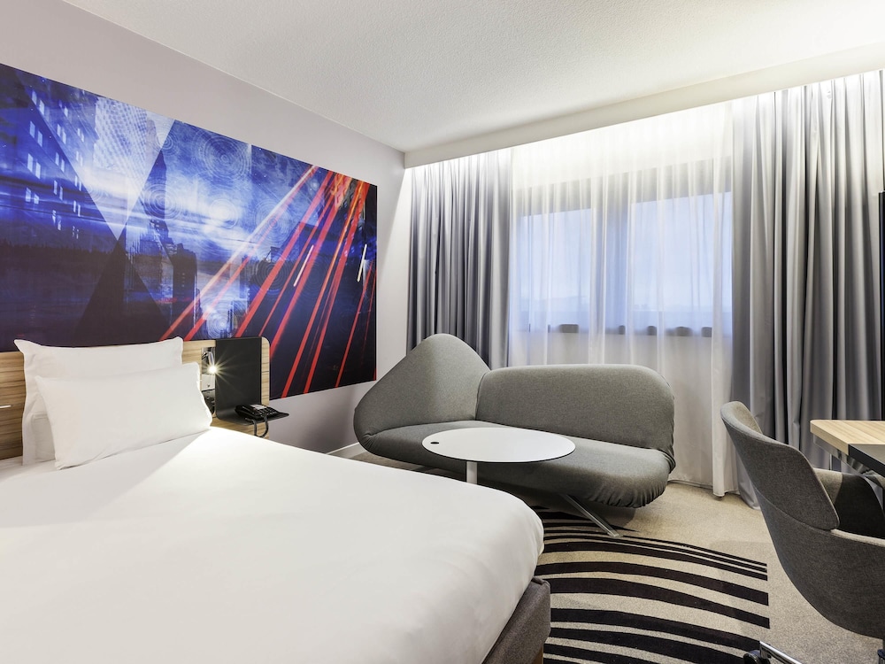 Habitación Clásica con 1 cama doble y 1 sofá - cama doble del hotel Novotel Tours Centre Gare