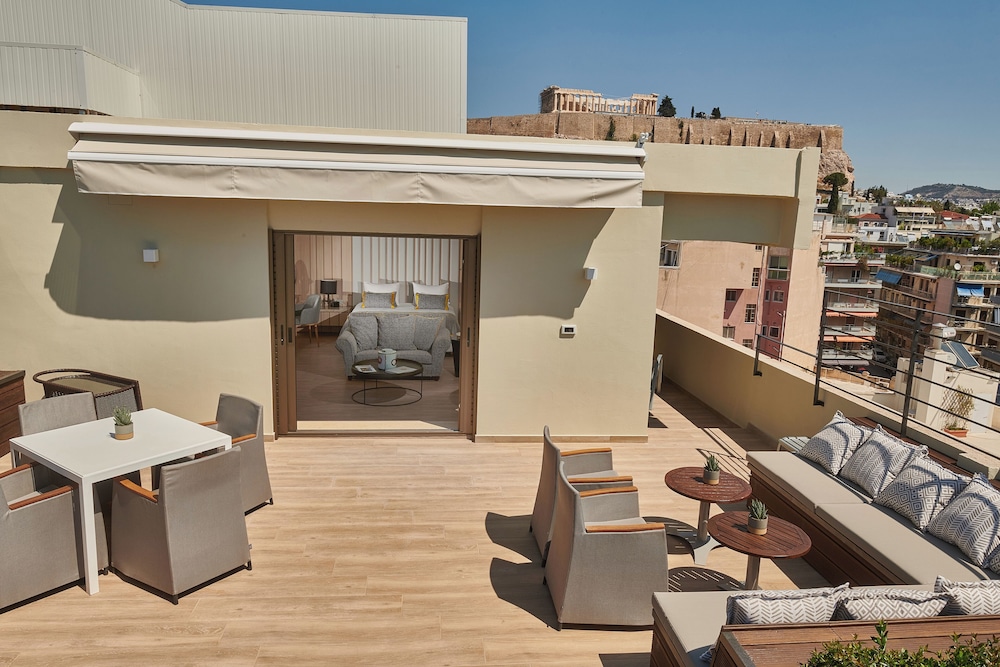Divine Terrace Suite del hotel Divani Palace Acropolis. Foto 4