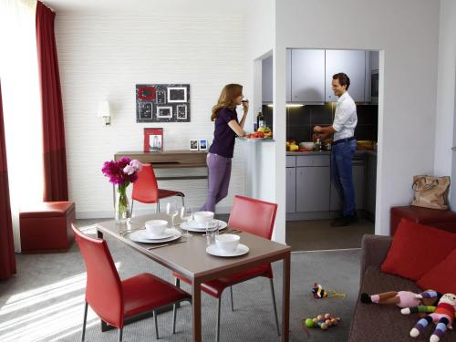 Apartamento de 1 dormitorio del hotel Adagio Vienna City. Foto 3