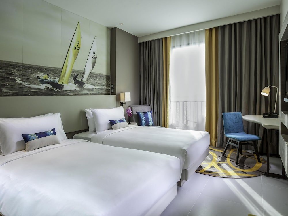 Superior Twin del hotel Mercure Pattaya Ocean Resort. Foto 1