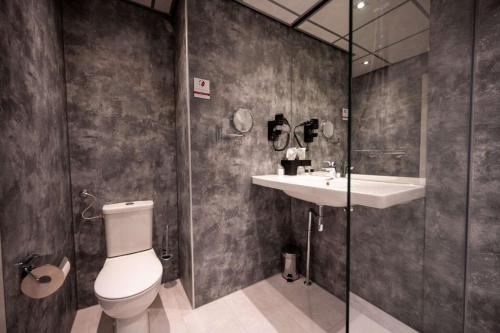 Habitación Confort del hotel Flonk Hotel Groningen Zuid, BW Signature Collection. Foto 3