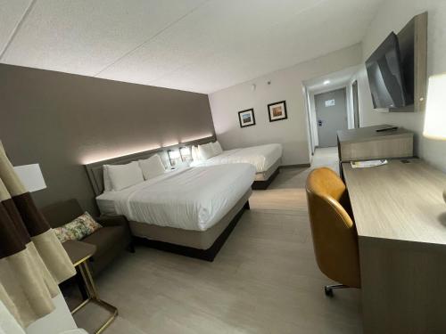 Habitación con 2 camas grandes - No fumadores del hotel Comfort Inn Carrier Circle. Foto 3
