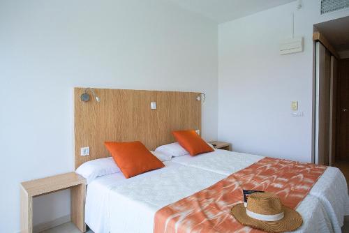 Habitación Doble Superior con balcón - 2 camas individuales del hotel BJ Playamar & Apartamentos. Foto 3