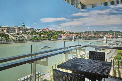 Suite Executive con acceso al club lounge M del hotel Budapest Marriott. Foto 8