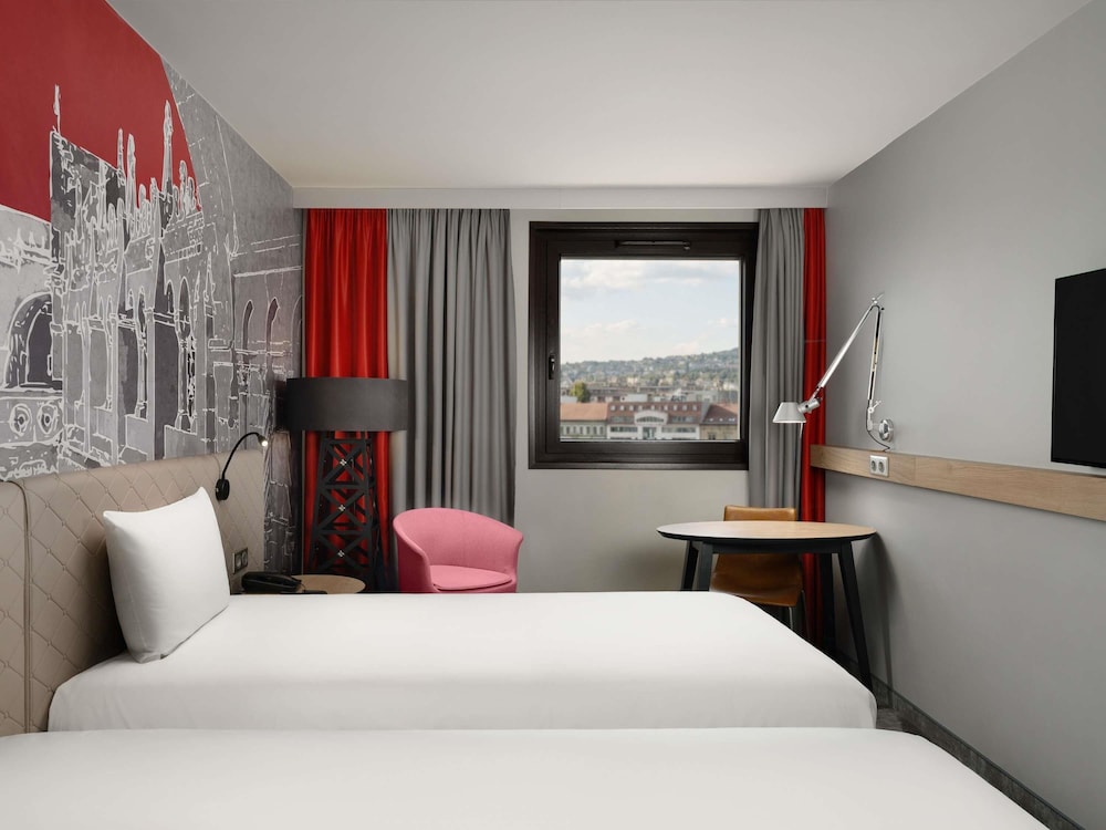Habitación superior, 2 camas individuales del hotel Mercure Budapest Castle Hill. Foto 4