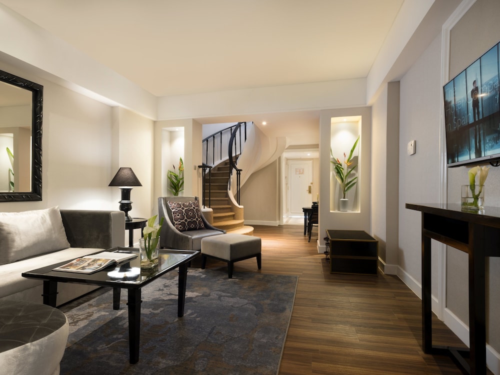 Junior Suite The Level del hotel Melia Purosani Yogyakarta