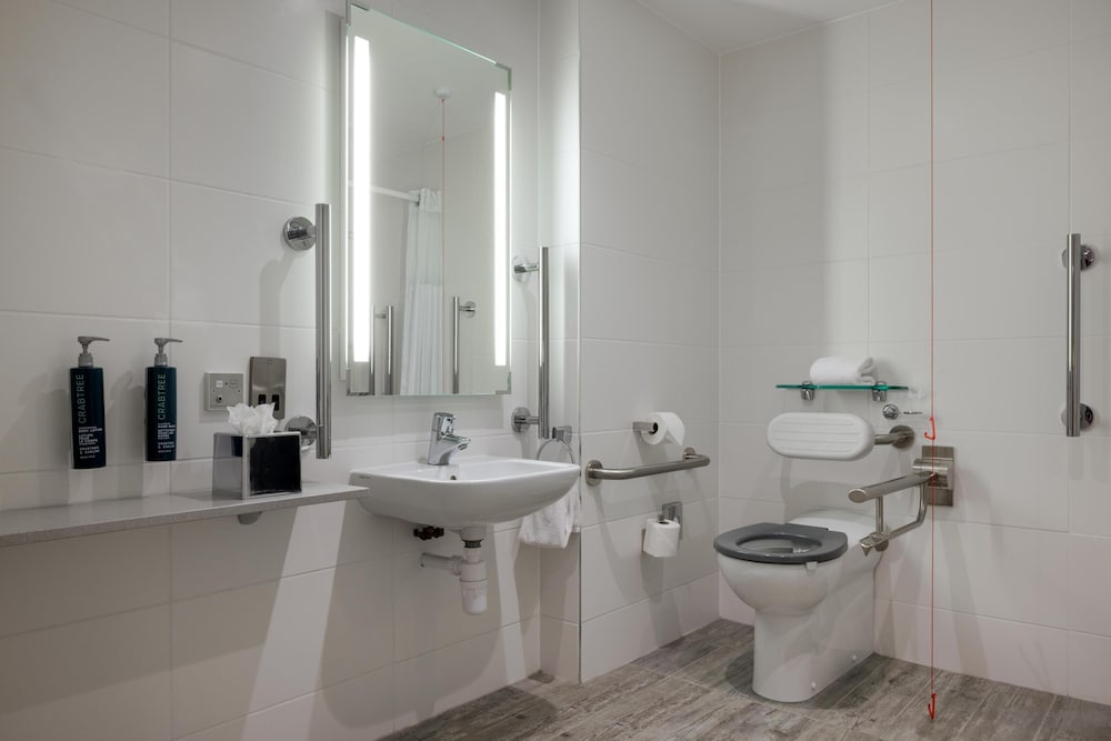 Habitación, 1 cama de matrimonio, accesible para personas con discapacidad del hotel Hilton Garden Inn Dublin City Centre. Foto 6