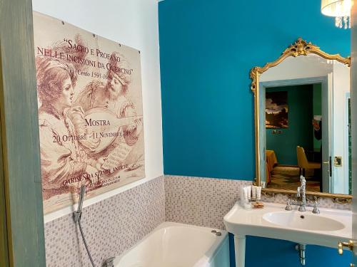 Suite Junior del hotel Il Guercino. Foto 3