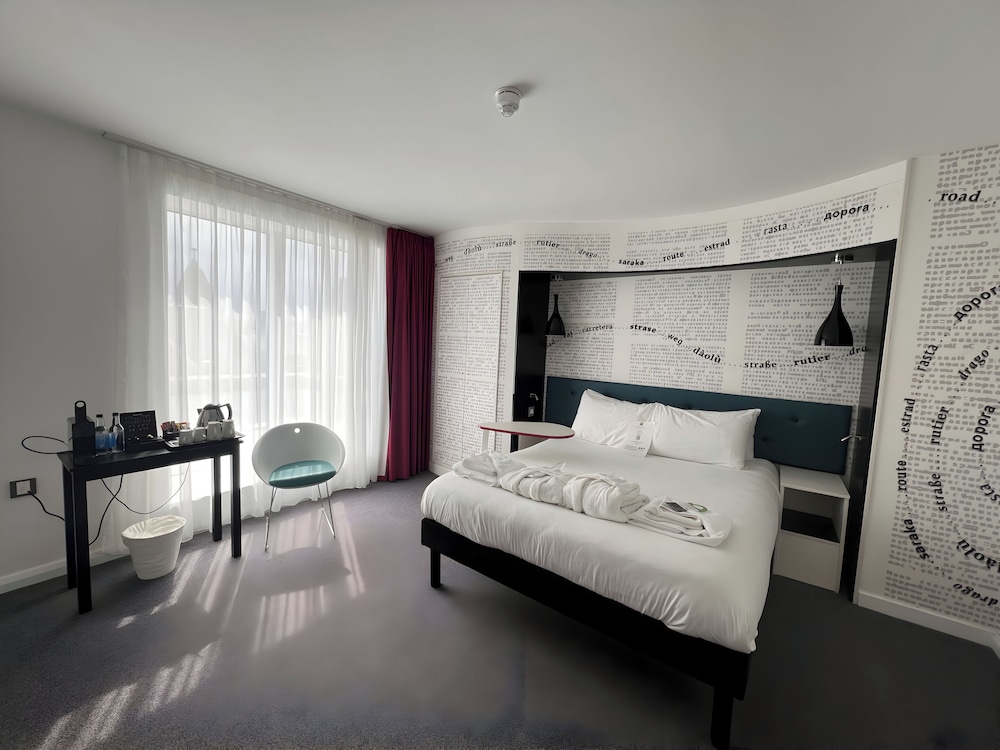 Habitación Premium con Cama Doble del hotel Ibis Styles Liverpool Centre Dale Street. Foto 3