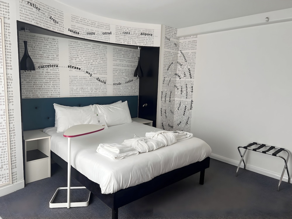 Habitación Premium con Cama Doble del hotel Ibis Styles Liverpool Centre Dale Street. Foto 4