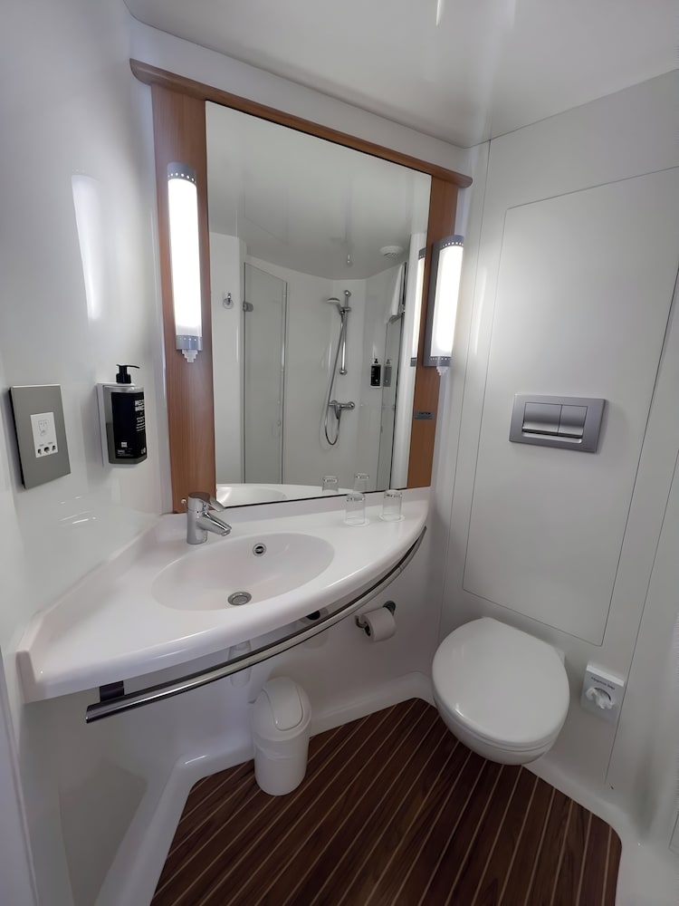 Habitación Premium con Cama Doble del hotel Ibis Styles Liverpool Centre Dale Street. Foto 16