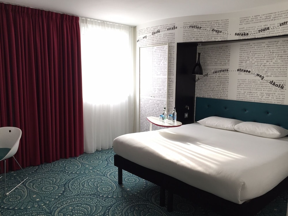 The Queen del hotel Ibis Styles Liverpool Centre Dale Street. Foto 1