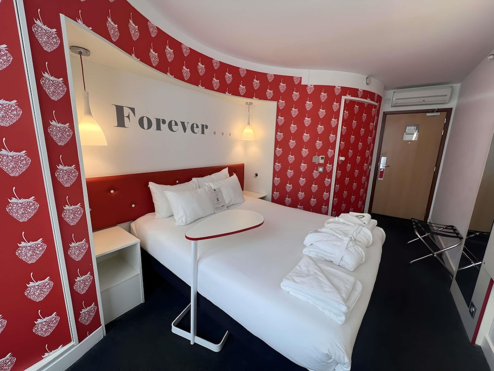 The Queen del hotel Ibis Styles Liverpool Centre Dale Street. Foto 4