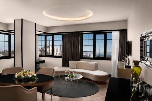 Suite con vistas panorámicas - Cama extragrande del hotel Sura Hagia Sophia