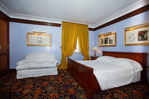 Habitación Doble Deluxe del hotel Albani Firenze. Foto 1