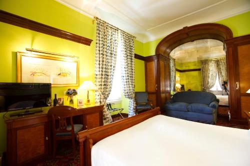 Habitación Doble Deluxe del hotel Albani Firenze. Foto 7