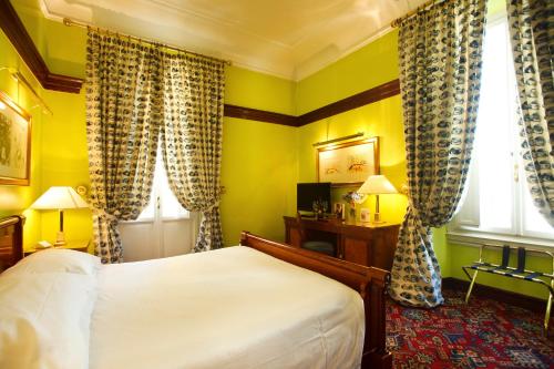 Habitación Doble Deluxe del hotel Albani Firenze. Foto 8