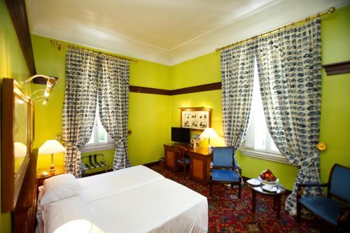 Habitación Doble Deluxe del hotel Albani Firenze. Foto 9