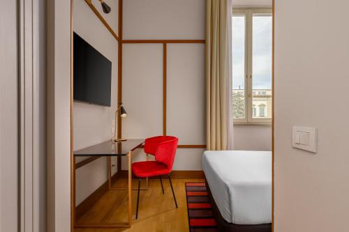 Habitación Doble Estándar del hotel Room Mate Luca. Foto 4