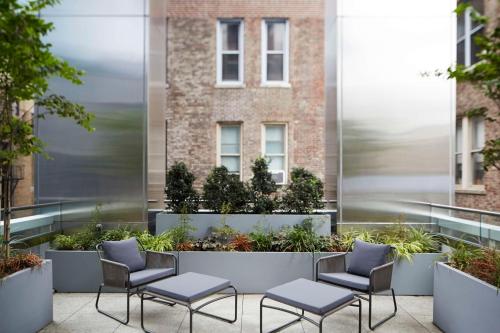 Suite de 1 dormitorio con terraza del hotel Park Hyatt New York. Foto 3