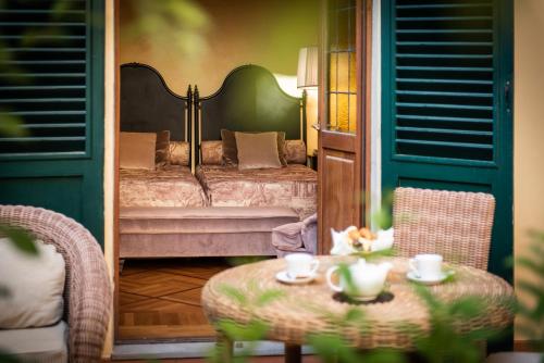Habitación Doble con patio del hotel Grand Baglioni