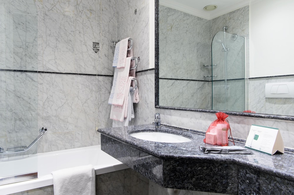 Habitación romántica del hotel Grand Adriatico. Foto 3
