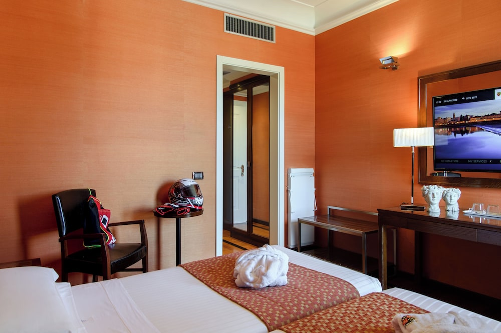Habitación Confort doble (1 Full or 2 Twin Beds) del hotel Grand Adriatico. Foto 4