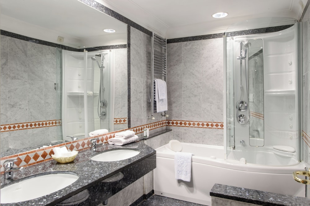 Suite Grand del hotel Grand Adriatico. Foto 6
