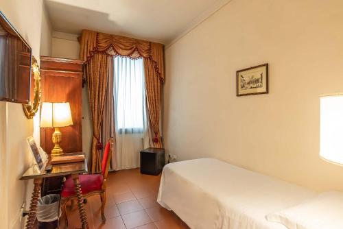 Habitación Individual Estándar del hotel Machiavelli Palace. Foto 7