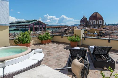 Suite con vistas a la ciudad del hotel Machiavelli Palace. Foto 2