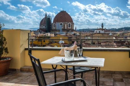 Suite con vistas a la ciudad del hotel Machiavelli Palace. Foto 5
