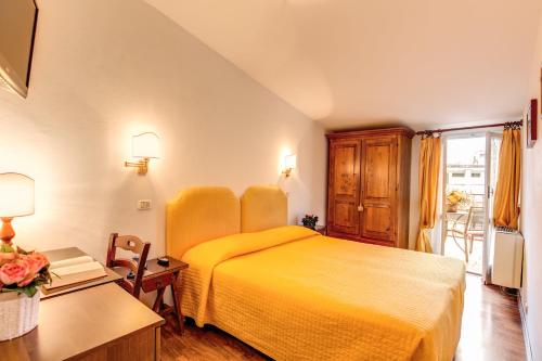 Habitación Doble Clásica con balcón - 1 o 2 camas del hotel San Giorgio And Olimpic