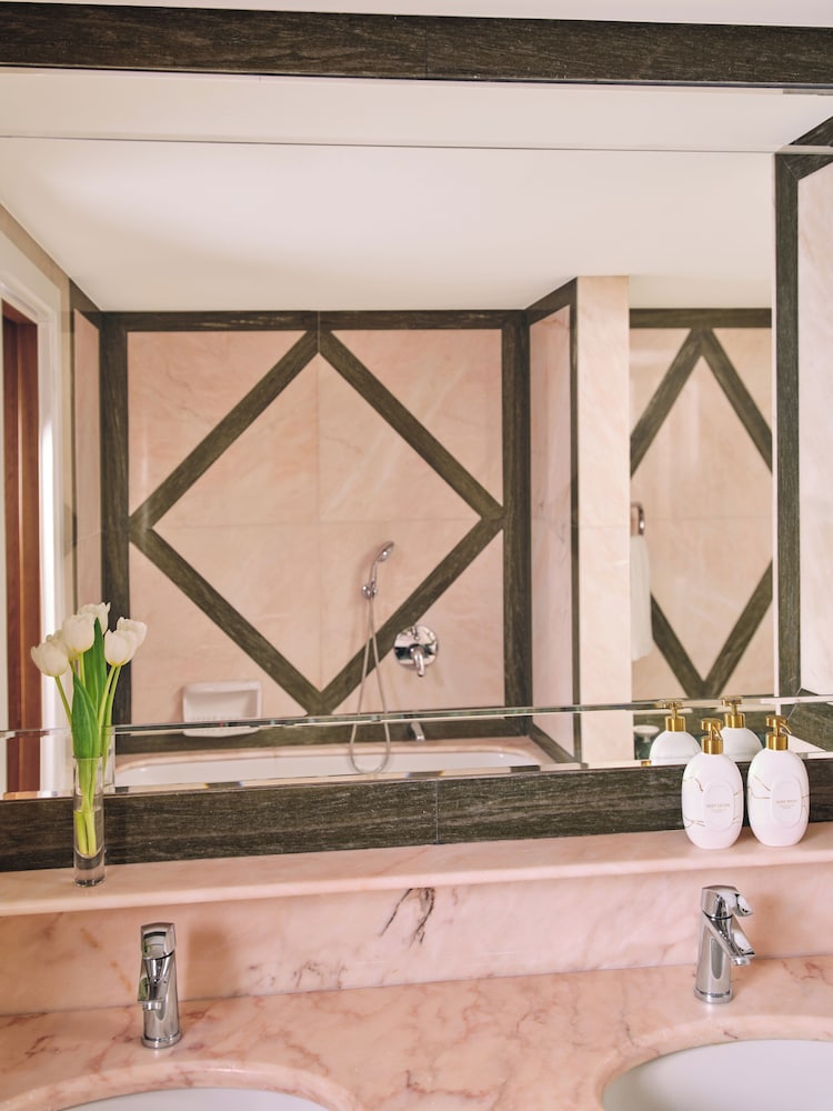 Habitación Premium del hotel Principe Di Savoia. Foto 4