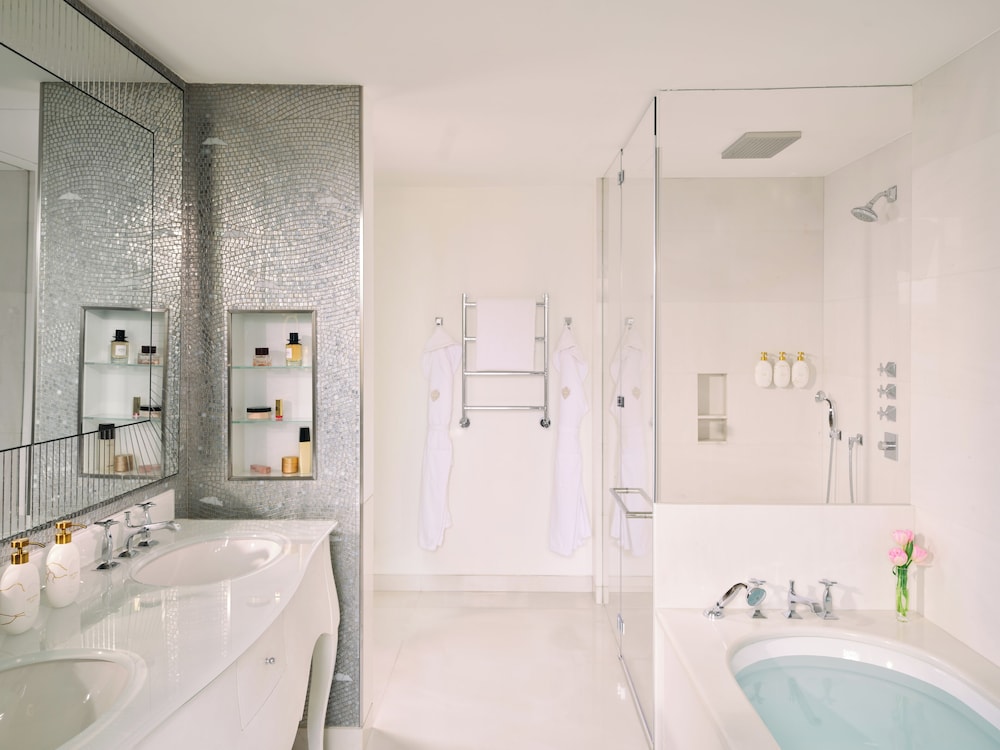 Suite junior del hotel Principe Di Savoia. Foto 4