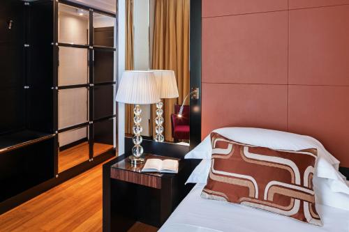 Habitación Grand Deluxe del hotel Starhotels Anderson. Foto 5