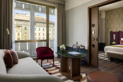 Suite con vistas y cama supletoria del hotel Tivoli President Milano