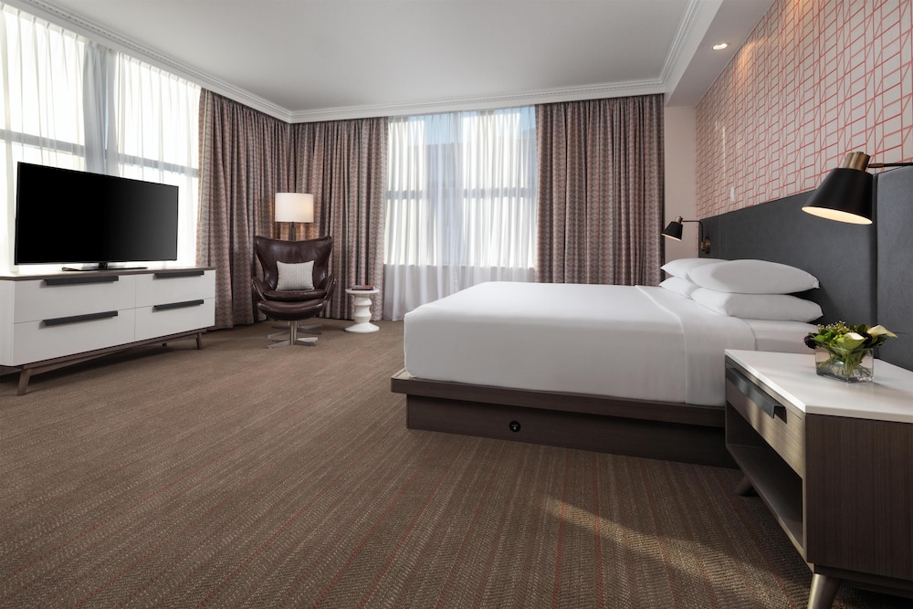 Suite con una cama King del hotel Hyatt Centric Downtown Minneapolis