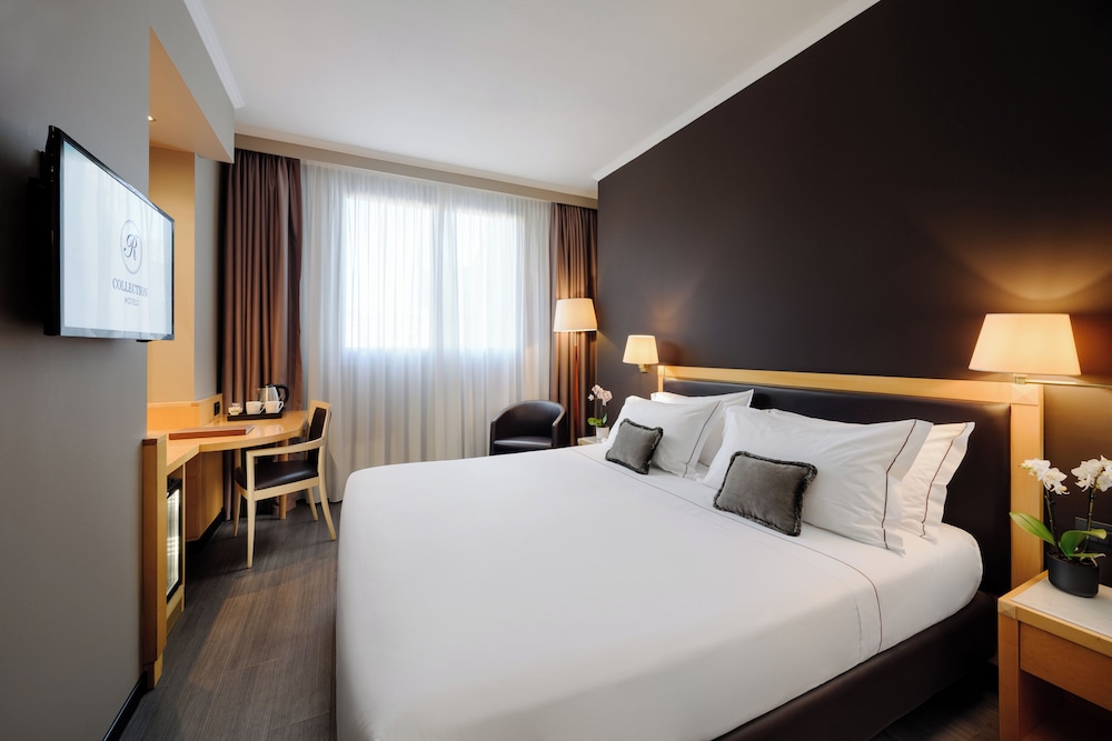 Habitación superior con 1 cama doble o 2 individuales del hotel City Life Hotel Poliziano - By R Collection Hotels. Foto 1