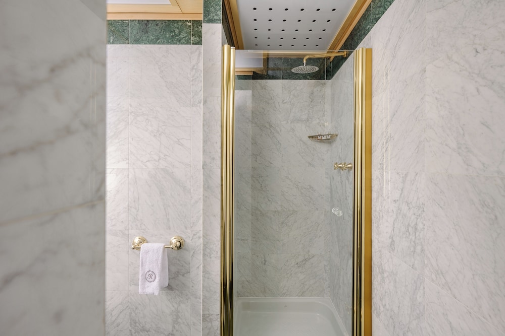 Suite del hotel City Life Hotel Poliziano - By R Collection Hotels. Foto 5