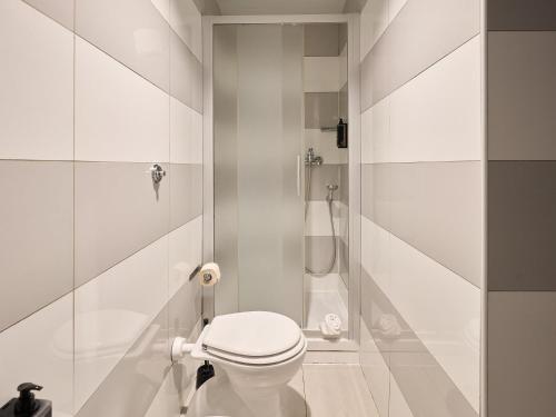 Habitación Cuádruple del hotel B&B Napoli. Foto 5
