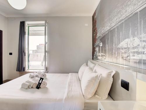 Habitación Doble con Terraza del hotel B&B Napoli. Foto 3