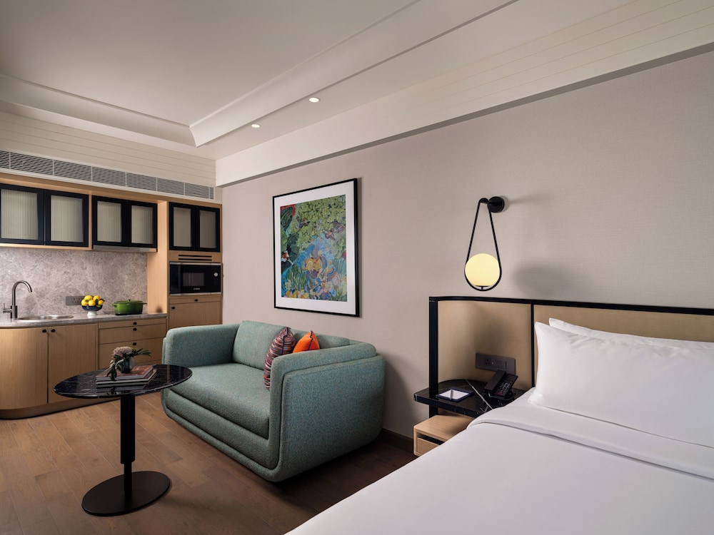 ESTUDIO CON COCINILLA Y 1 CAMA KING del hotel Pullman Chennai Anna Salai - Premium Brand By Accor