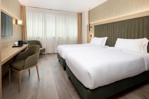 Habitación Doble Premium - 2 camas del hotel Holiday Inn Naples, An Ihg. Foto 1