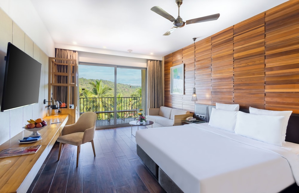 Luxury King con Wi, 15% de descuento en comida y spa del hotel Novotel Goa Candolim. Foto 2