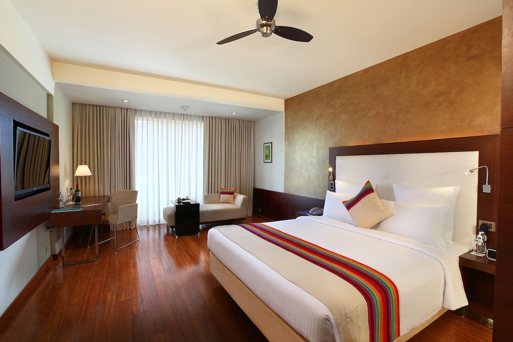 Deluxe King con Wi del hotel Novotel Goa Candolim. Foto 2