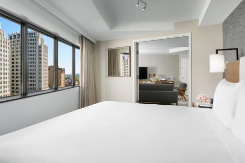 Suite Ejecutiva del hotel Hyatt Regency Bethesda. Foto 3