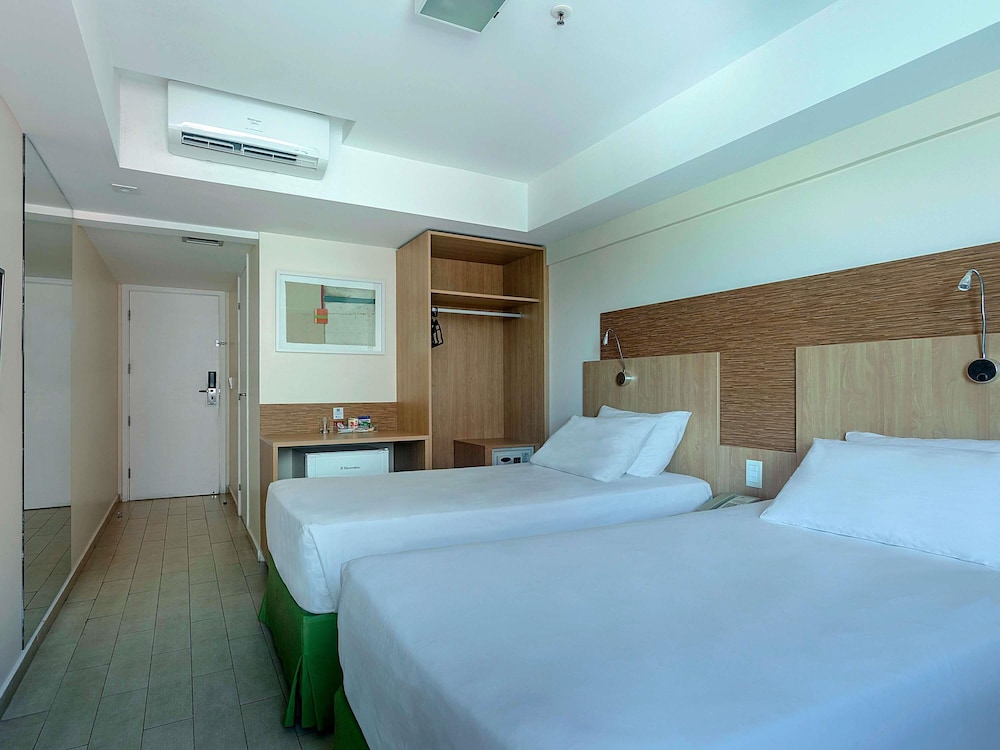 Habitación Standard con 2 camas individuales del hotel Mercure Maceio Pajucara. Foto 5