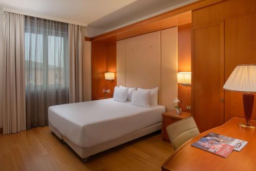 Habitación Doble Estándar - 1 o 2 camas del hotel Nh Pisa