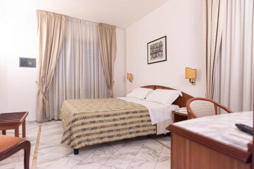 Habitación Doble Económica - 1 o 2 camas del hotel Grand Duomo. Foto 1
