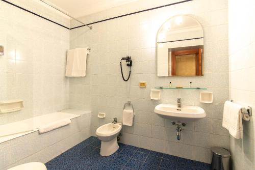 Habitación Doble Económica del hotel Accademia. Foto 15